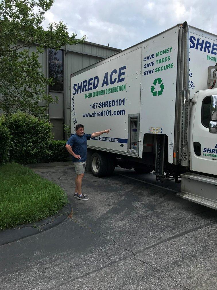 Shred Event 2019 FIRST Financial Group.